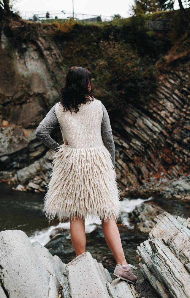 Безрукавка "Лама"