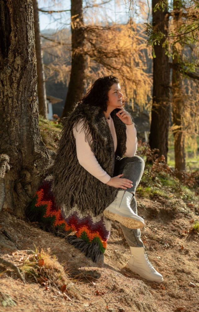 Гуня-безрукавка "Блискавка"