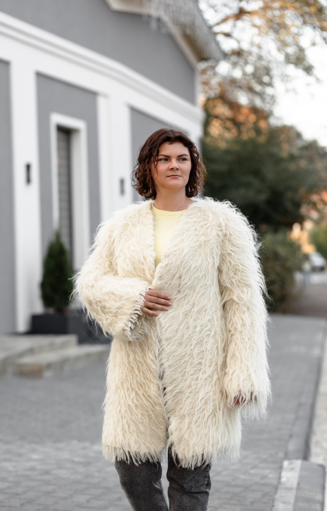 Гуня-коцованя біла